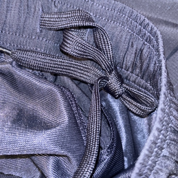 Adidas Training pant - Picture 8 of 11